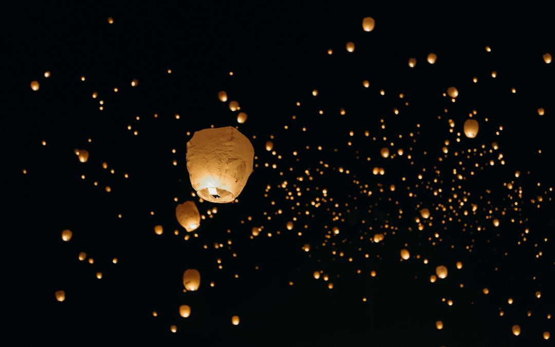 Hundreds of Sky Lanterns being released into the air